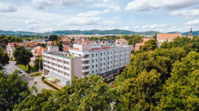  Hotel Cieplice MEDI & SPA  Зелена Гура